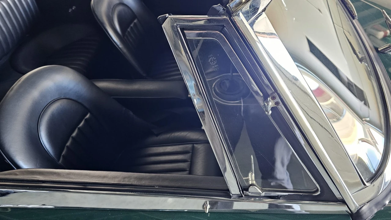 1966 Austin-Healey 3000 Mark III - Image 22 of 31
