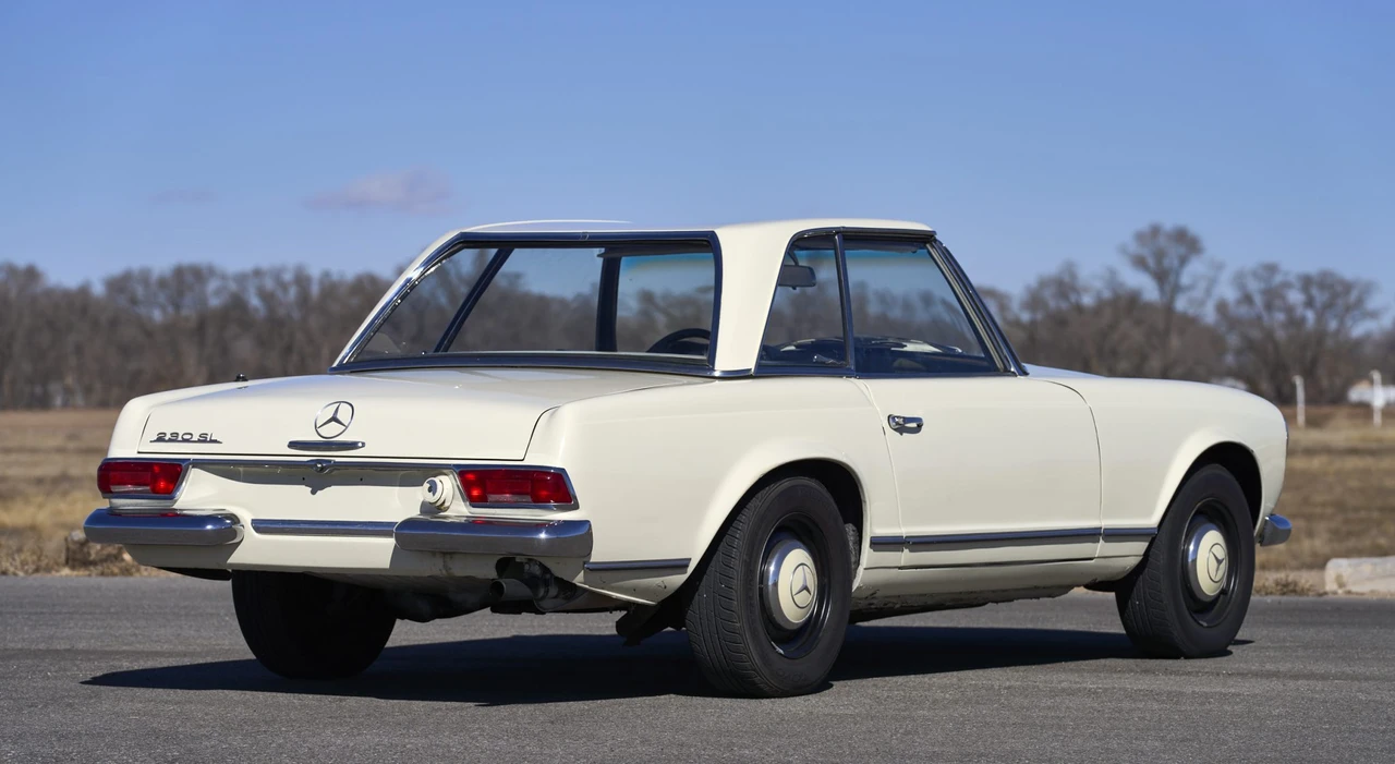 1966 Mercedes-Benz W113 SL-Class - Image 20 of 31