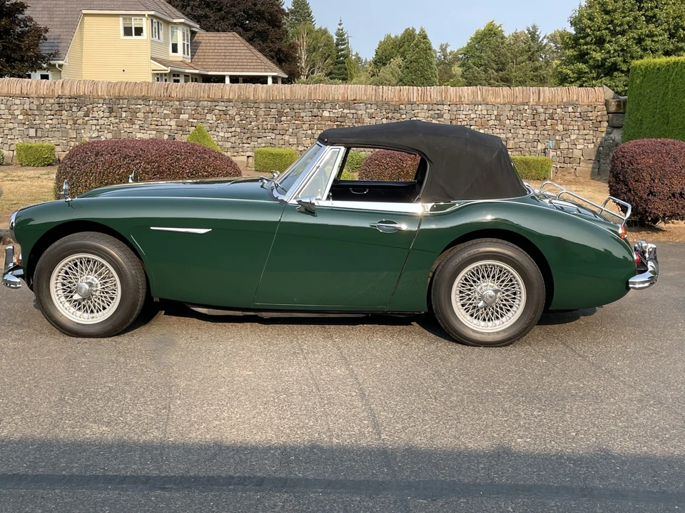 1967 Austin-Healey 3000 Mark III - Image 13 of 31