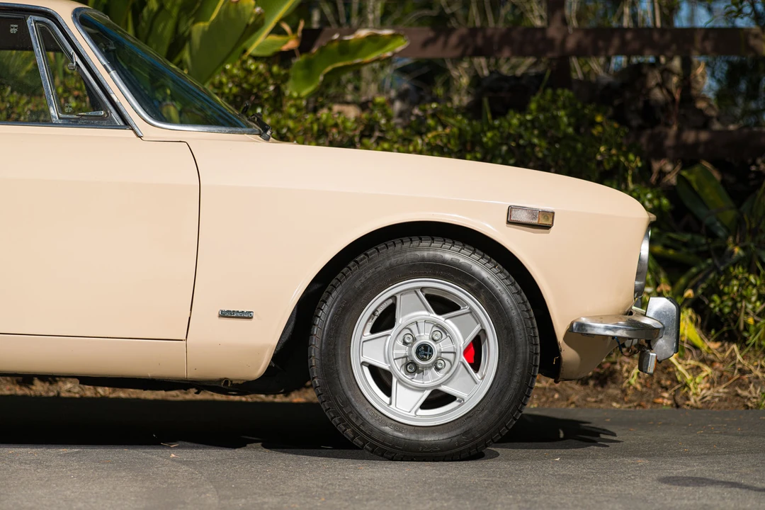 1972 Alfa Romeo 2000 GT Veloce - Image 11 of 31