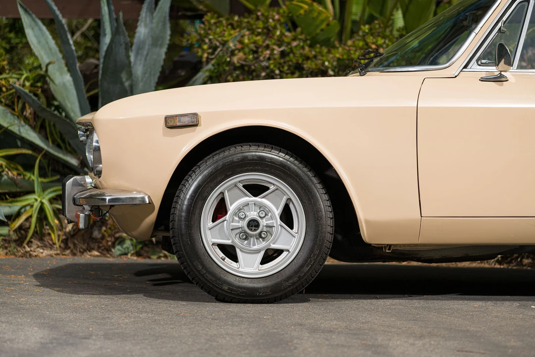 1972 Alfa Romeo 2000 GT Veloce - Image 8 of 31