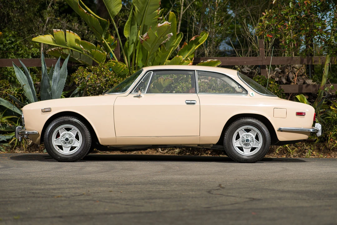 1972 Alfa Romeo 2000 GT Veloce - Image 7 of 31