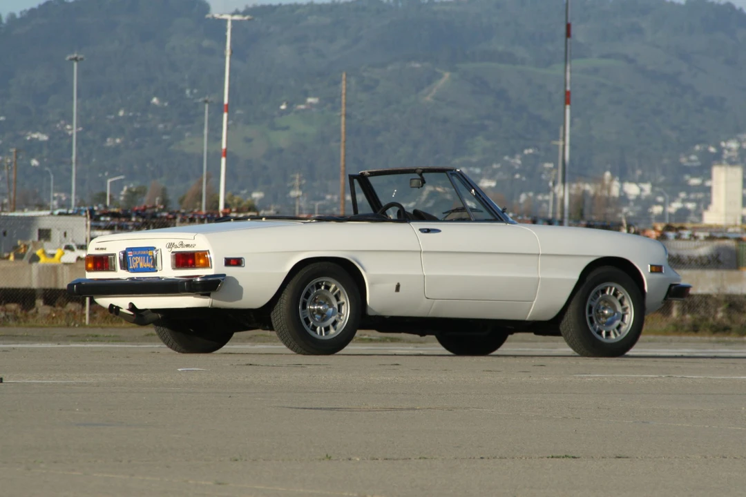 1974 Alfa Romeo Series 2 - Image 25 of 31