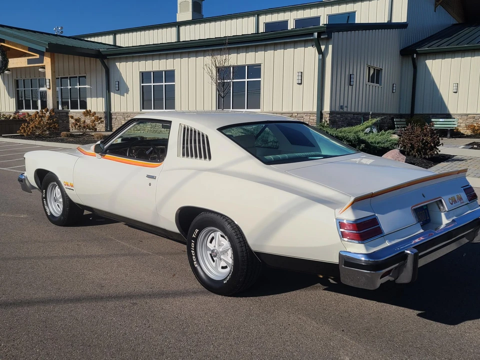 1977 Pontiac LeMans 4th+ Gen - Image 8 of 31