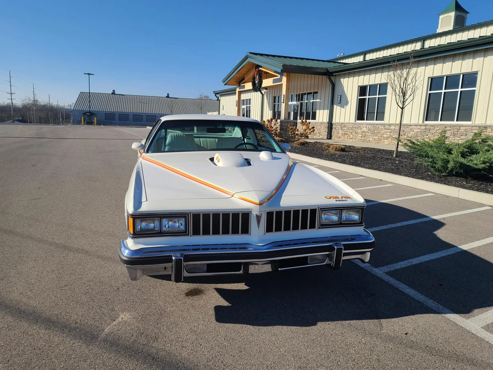 1977 Pontiac LeMans 4th+ Gen - Image 20 of 31