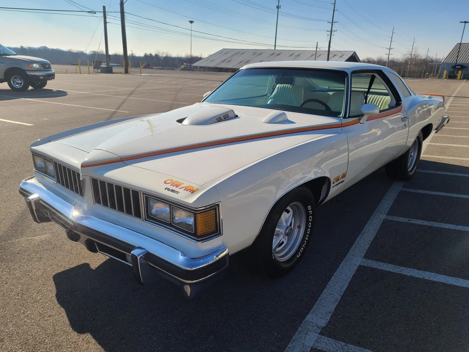1977 Pontiac LeMans 4th+ Gen - Image 2 of 31