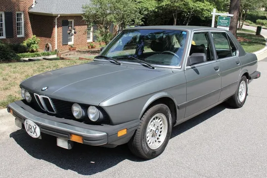 1983 BMW 528e 5-Speed