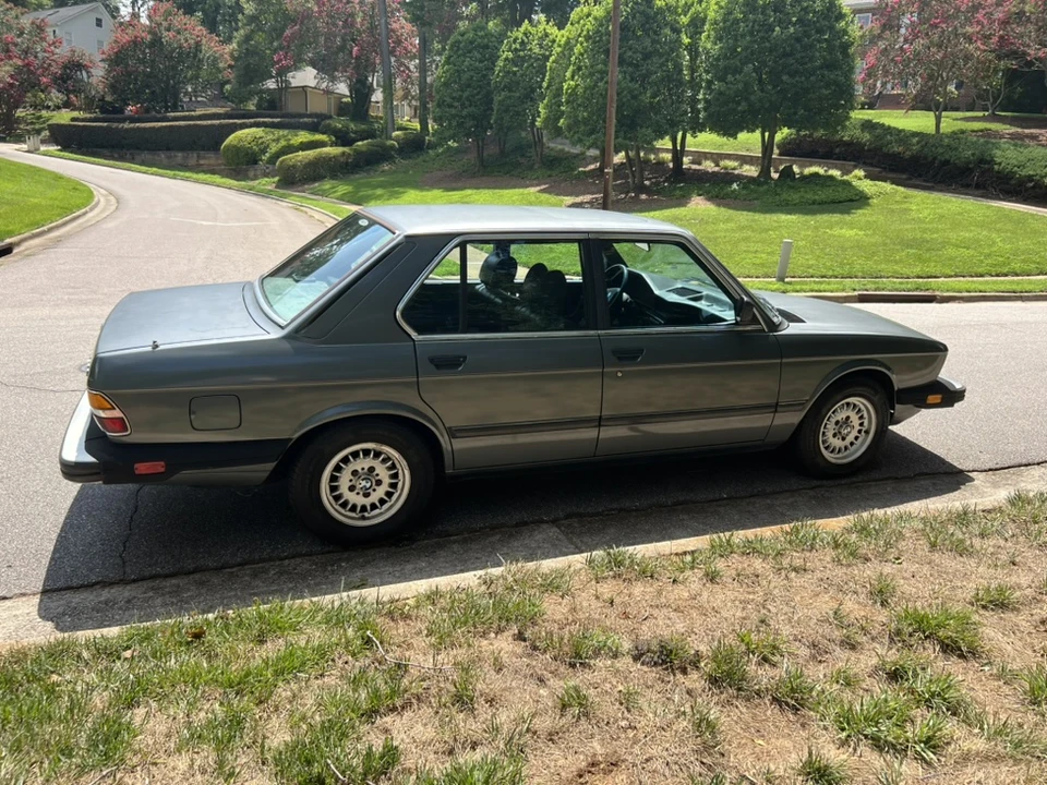 1983 BMW E28 5 Series - Image 8 of 31