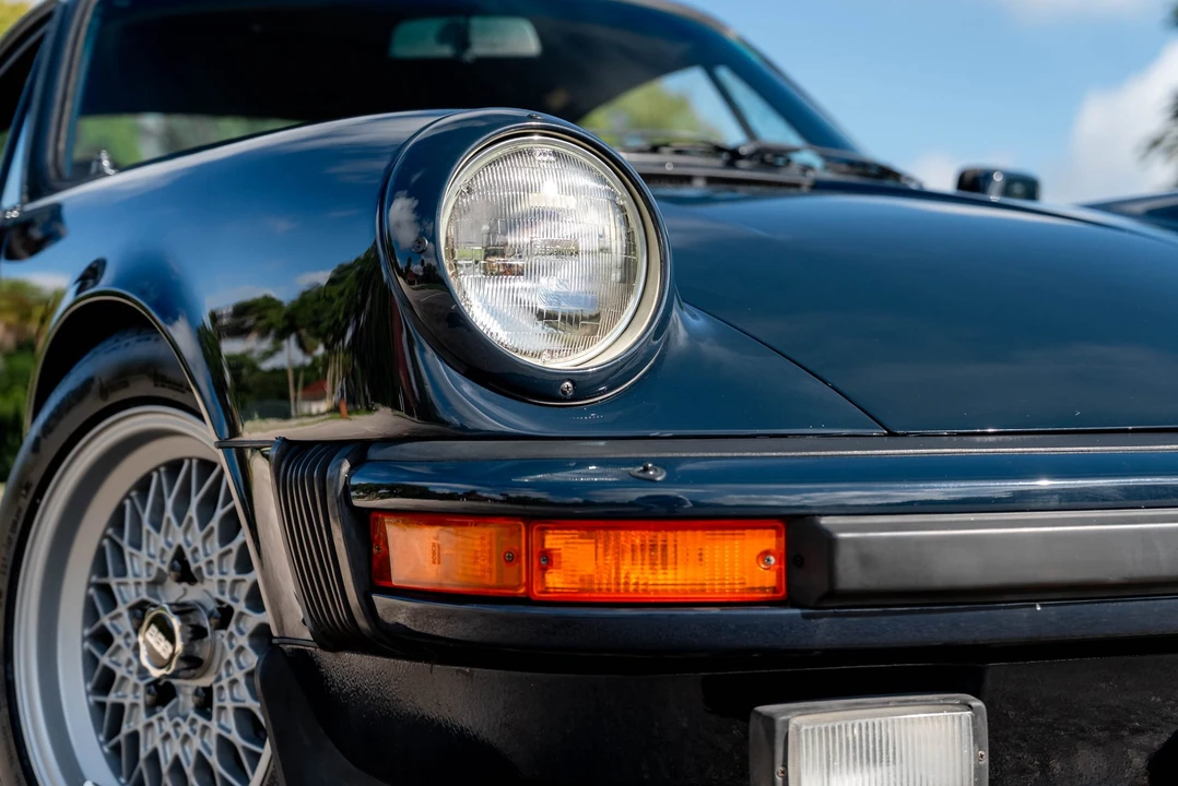 1983 Porsche 911 Carrera SC - Image 17 of 31