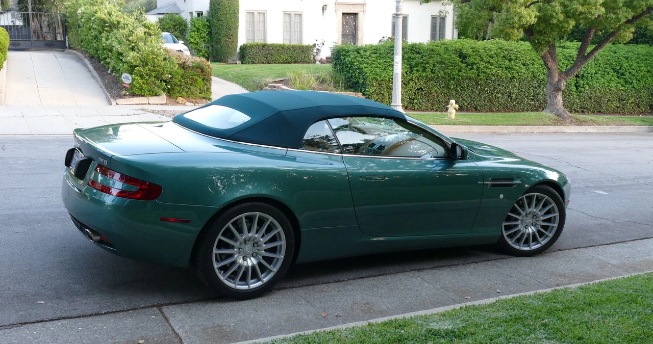 2005 Aston Martin DB9 - Image 15 of 31