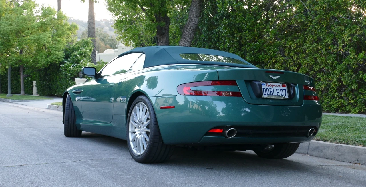 2005 Aston Martin DB9 - Image 23 of 31