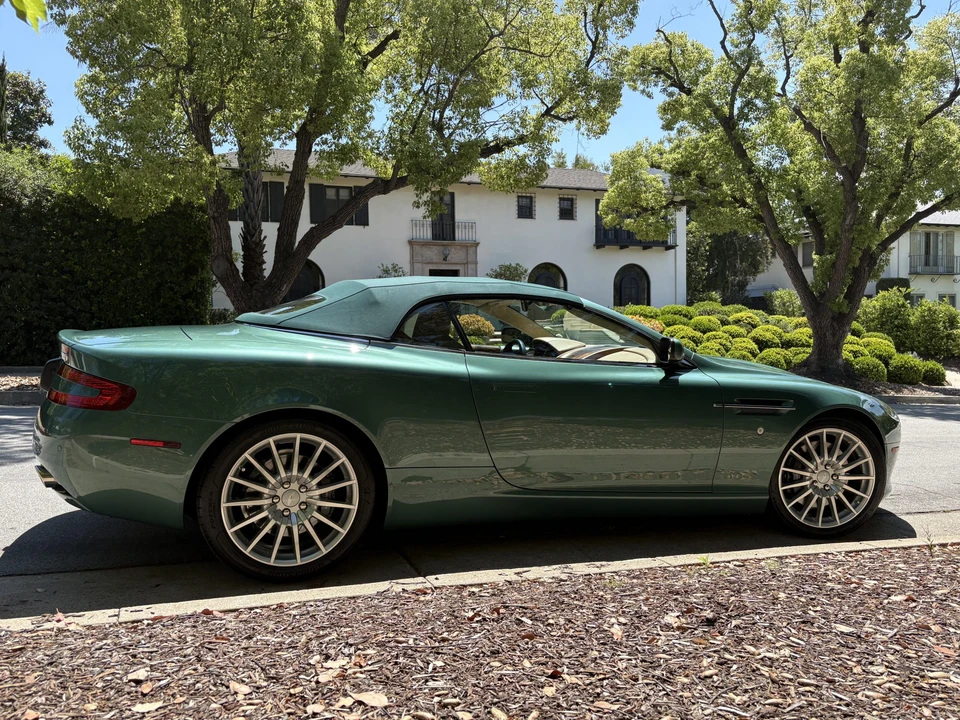 2005 Aston Martin DB9 - Image 12 of 31