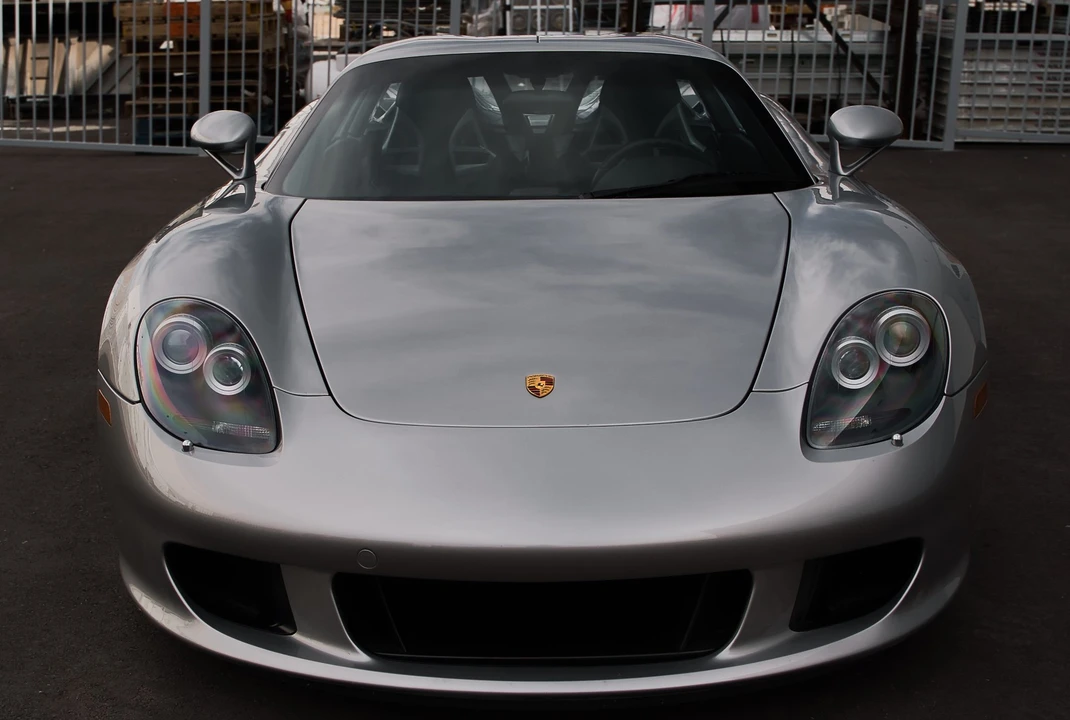 2005 Porsche Carrera GT - Image 21 of 31