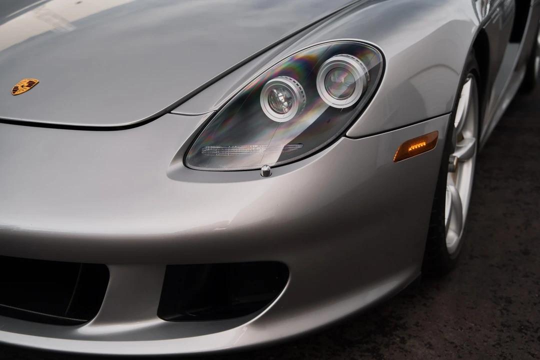 2005 Porsche Carrera GT - Image 27 of 31