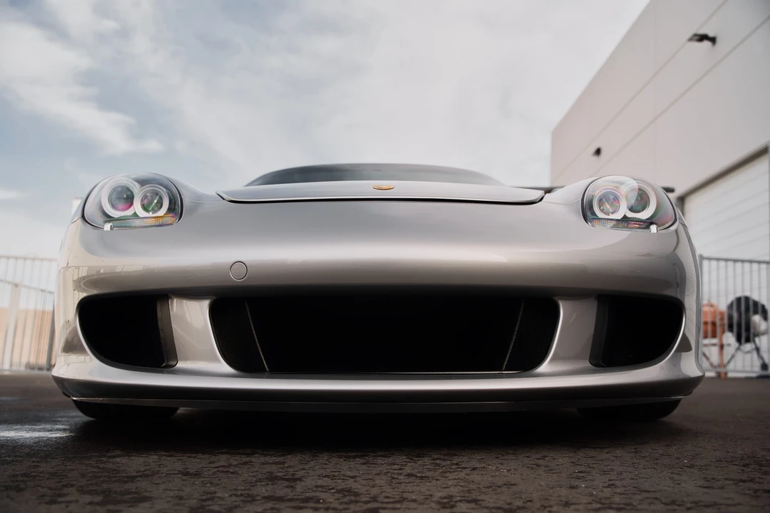 2005 Porsche Carrera GT - Image 18 of 31