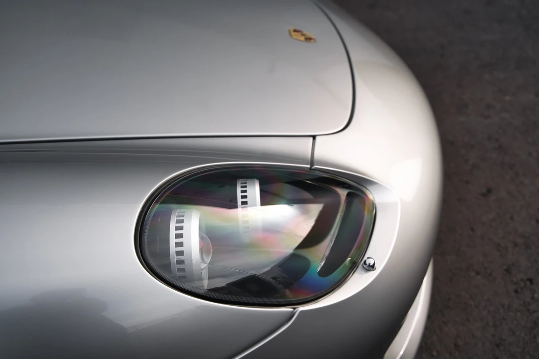 2005 Porsche Carrera GT - Image 30 of 31