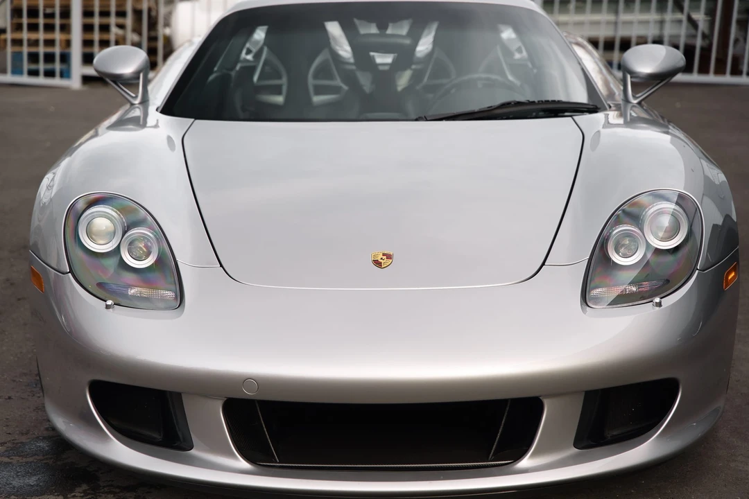 2005 Porsche Carrera GT - Image 23 of 31