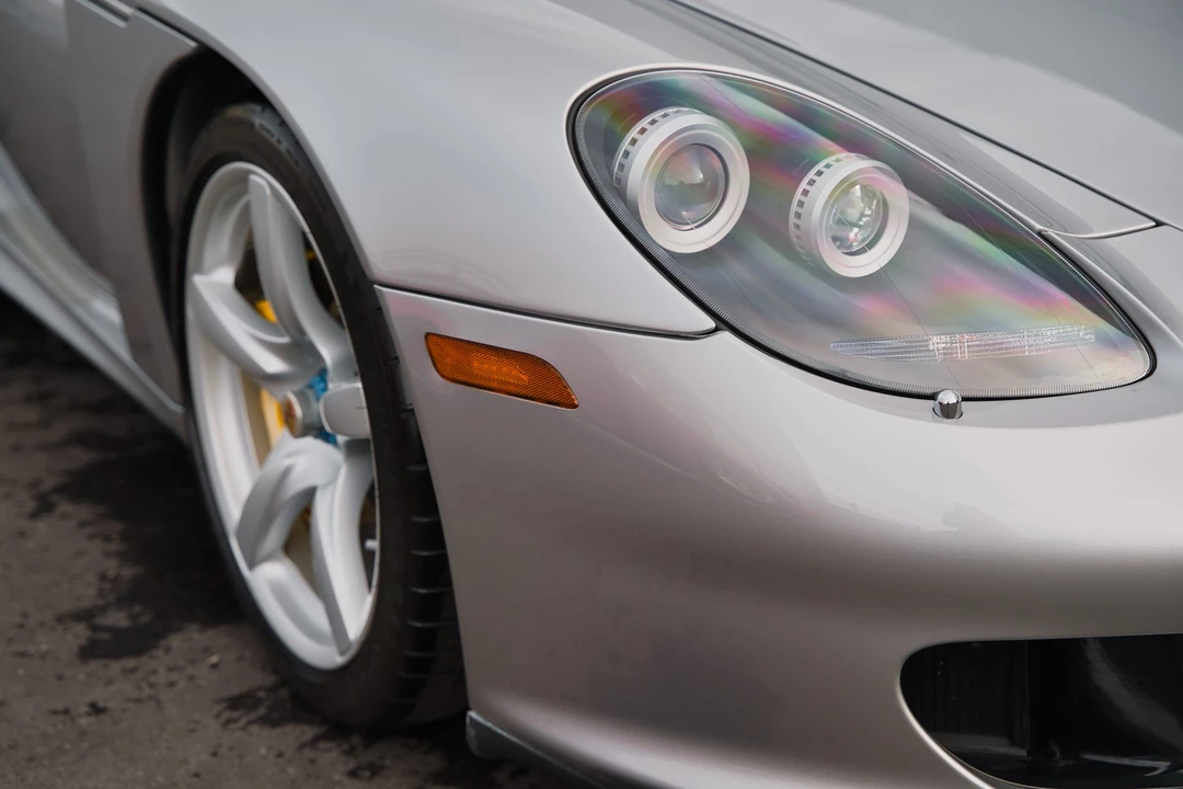 2005 Porsche Carrera GT - Image 28 of 31