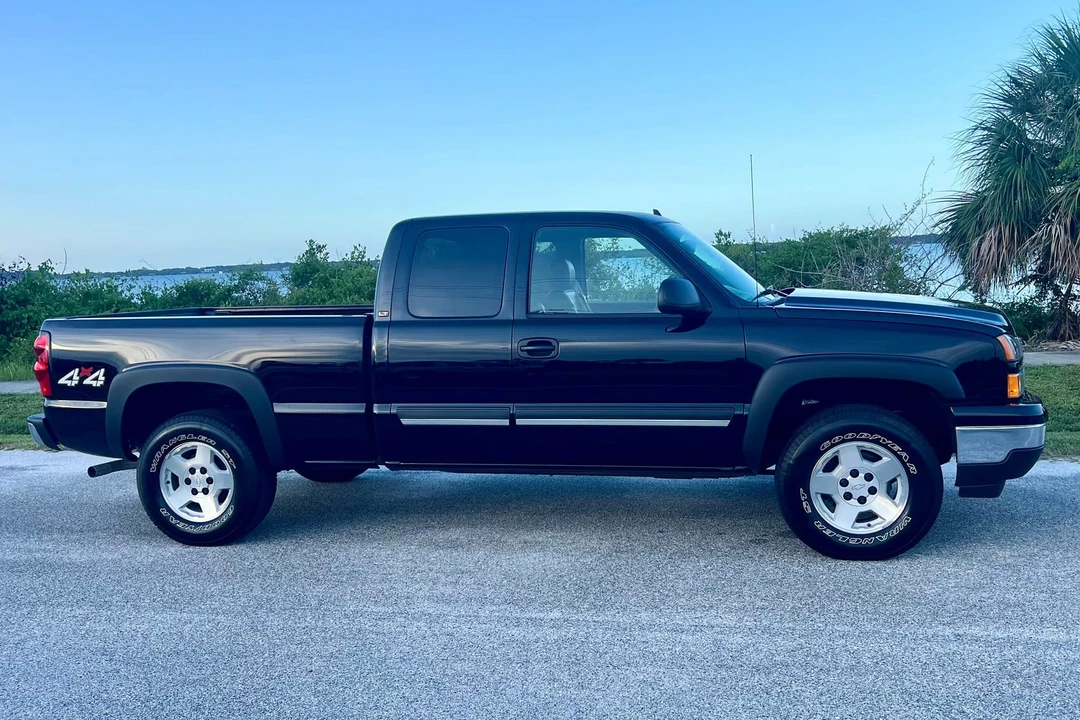 2007 Chevrolet Silverado 1st Gen - Image 16 of 31