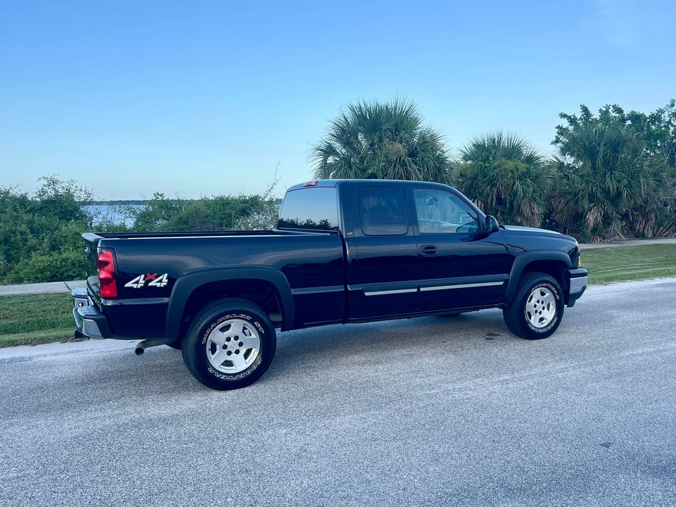 2007 Chevrolet Silverado 1st Gen - Image 14 of 31