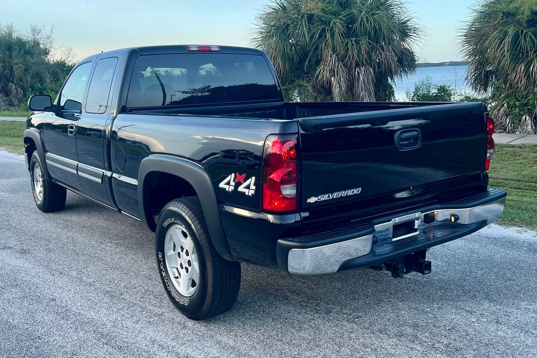 2007 Chevrolet Silverado 1st Gen - Image 11 of 31