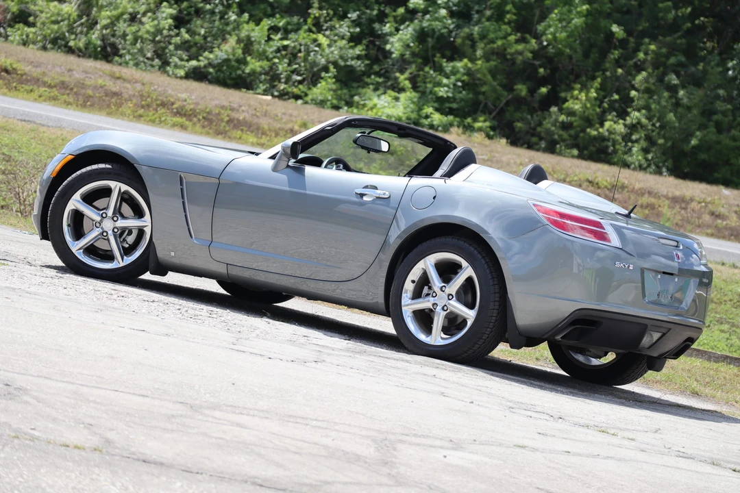 2007 Saturn Sky Red Line - Image 11 of 31
