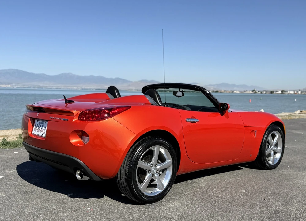 2009 Pontiac Solstice GXP - Image 29 of 31