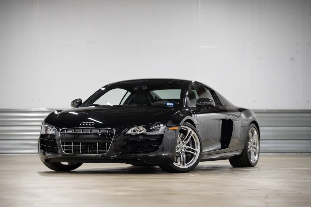 2010 Audi 42 R8 - Image 3 of 31