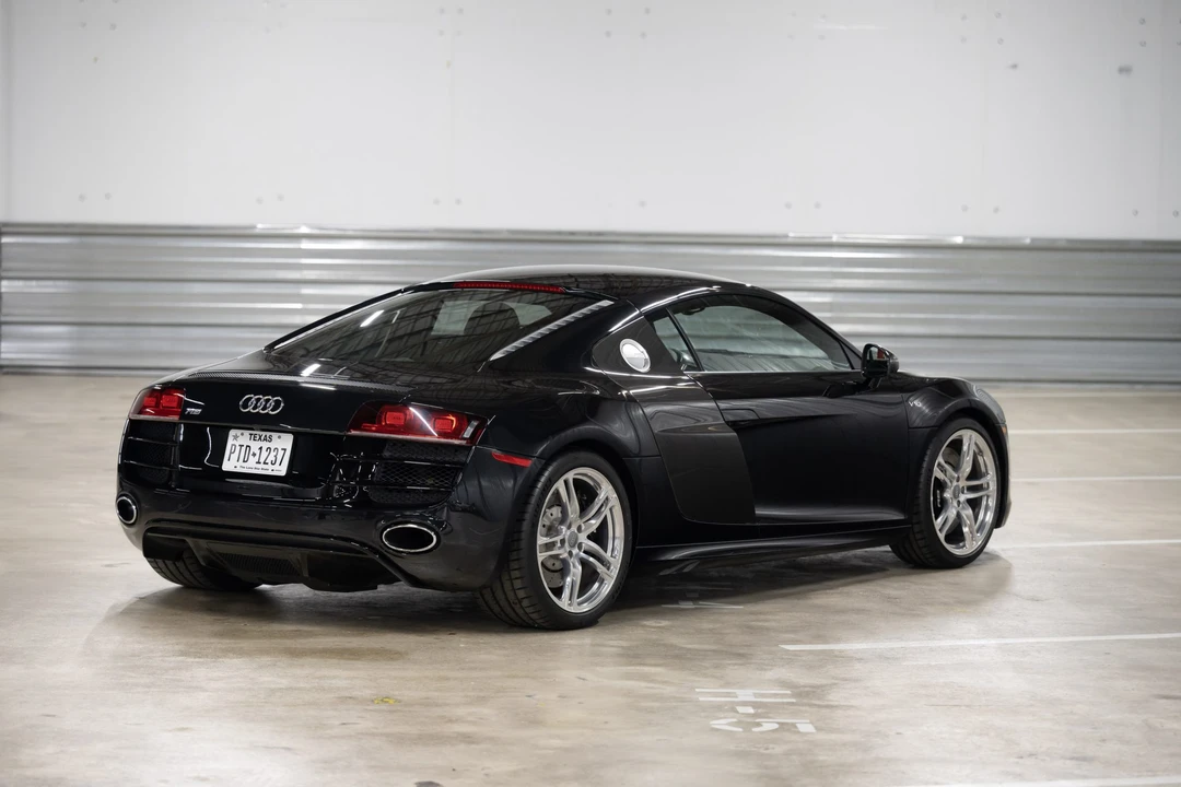 2010 Audi 42 R8 - Image 12 of 31
