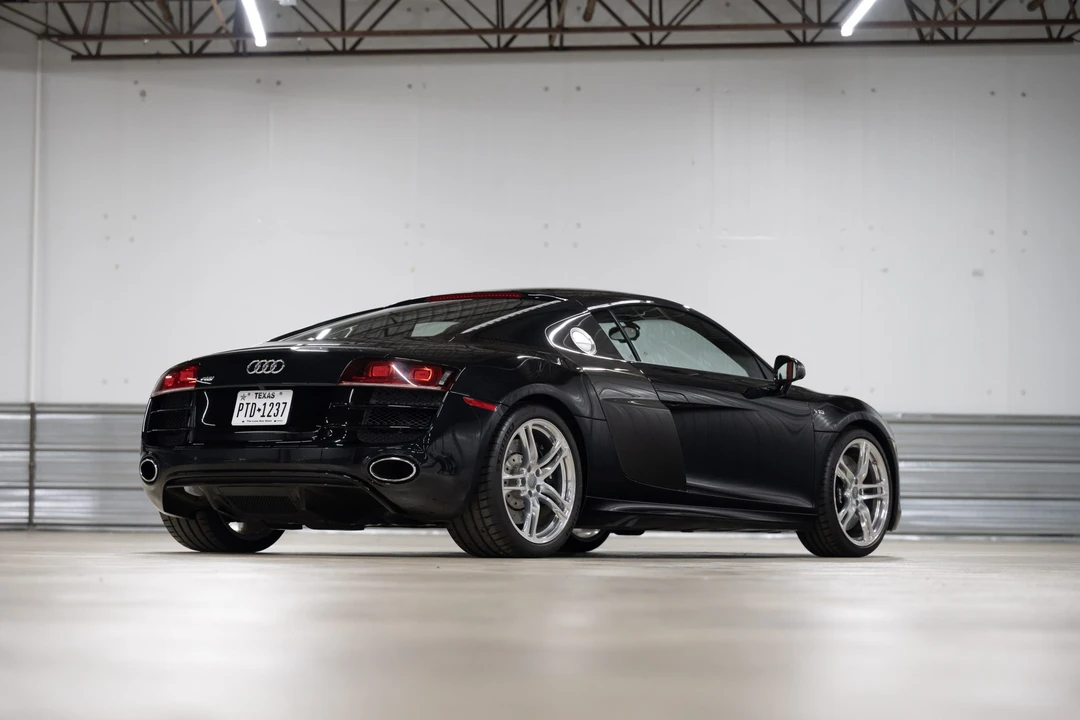 2010 Audi 42 R8 - Image 13 of 31