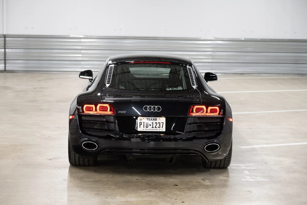 2010 Audi 42 R8 - Image 15 of 31