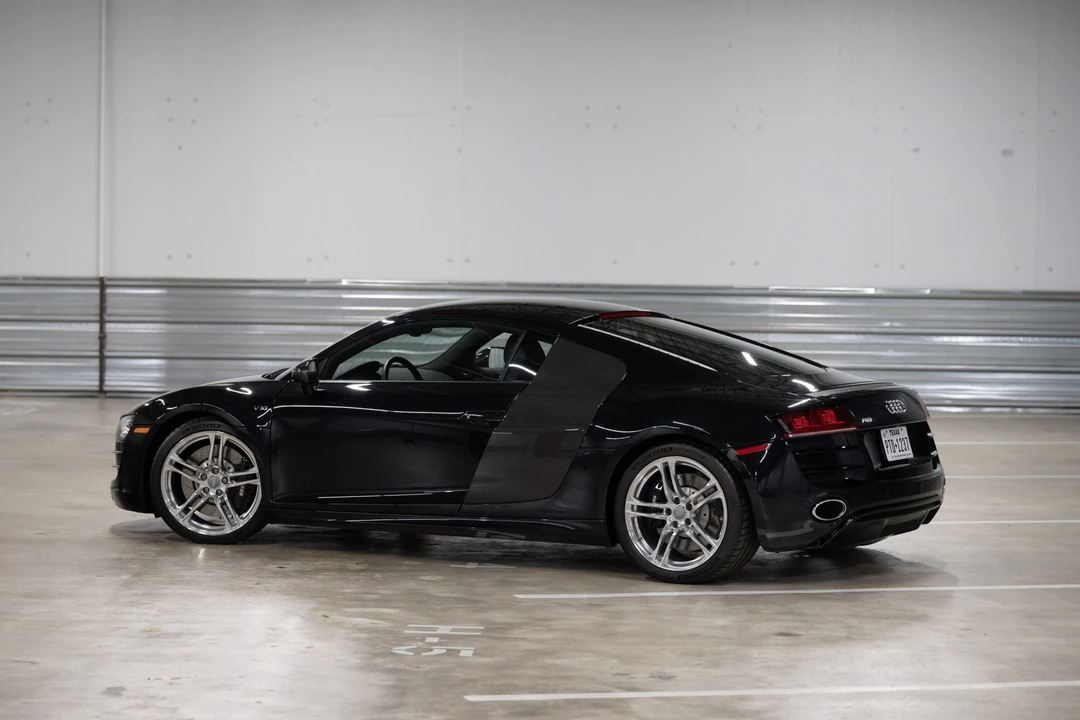 2010 Audi 42 R8 - Image 19 of 31