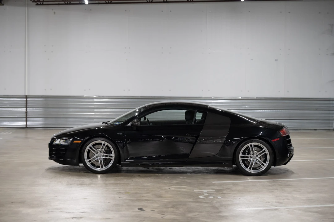 2010 Audi 42 R8 - Image 20 of 31