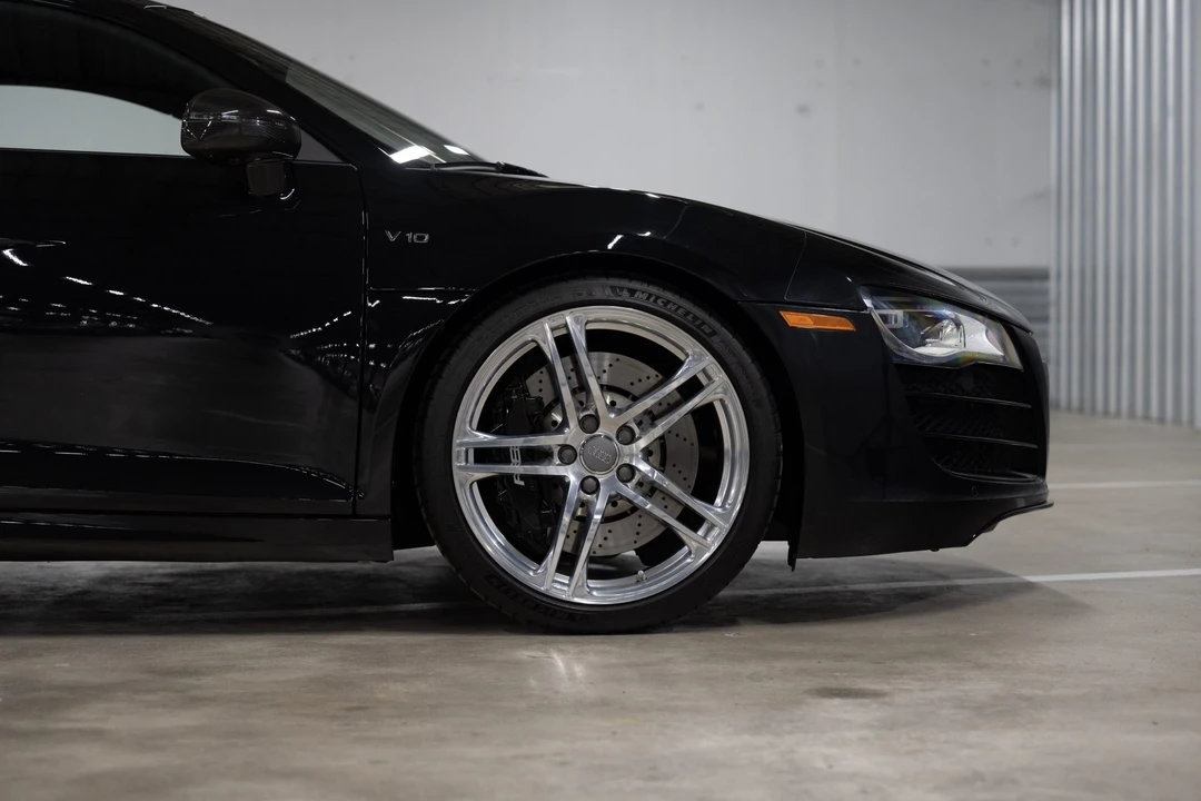 2010 Audi 42 R8 - Image 22 of 31