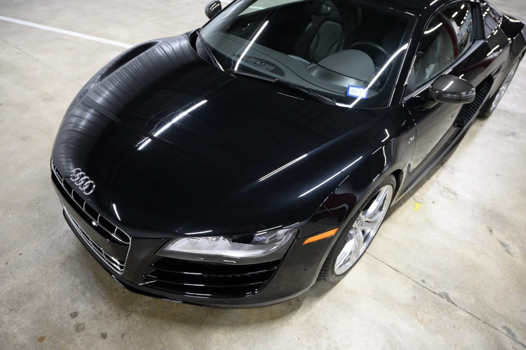 2010 Audi 42 R8 - Image 24 of 31