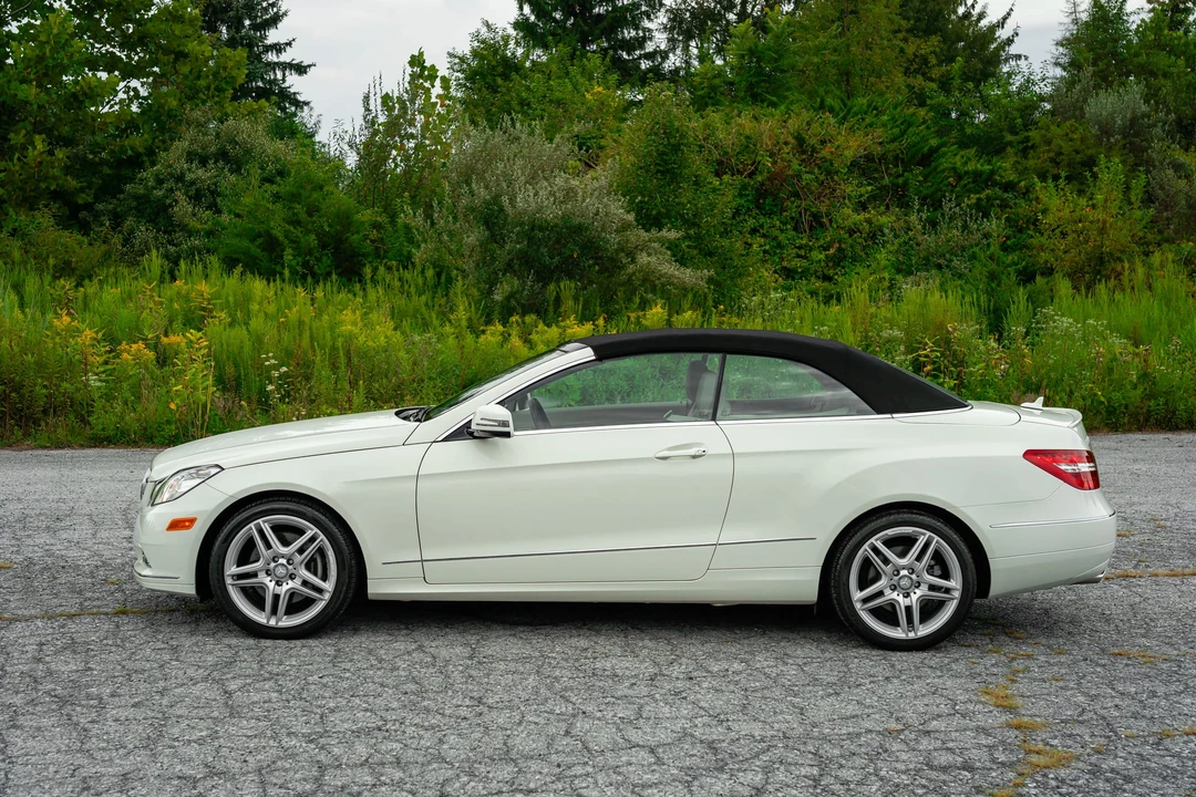 2011 Mercedes-Benz C207/A207 E-Class Coupe & Convertible - Image 11 of 31