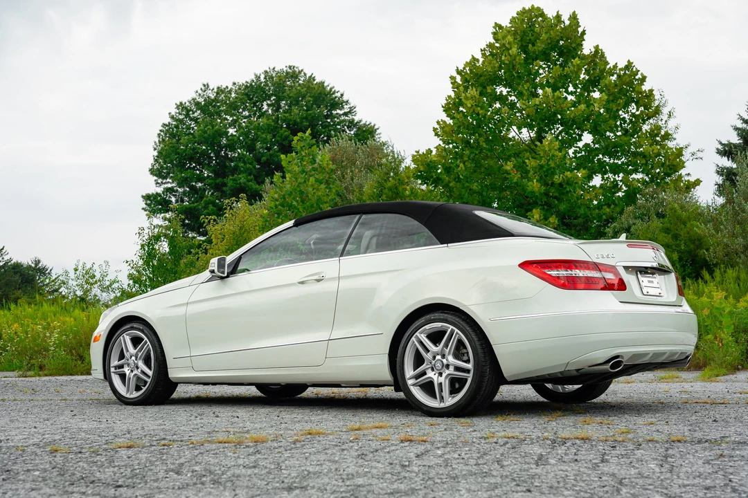2011 Mercedes-Benz C207/A207 E-Class Coupe & Convertible - Image 16 of 31