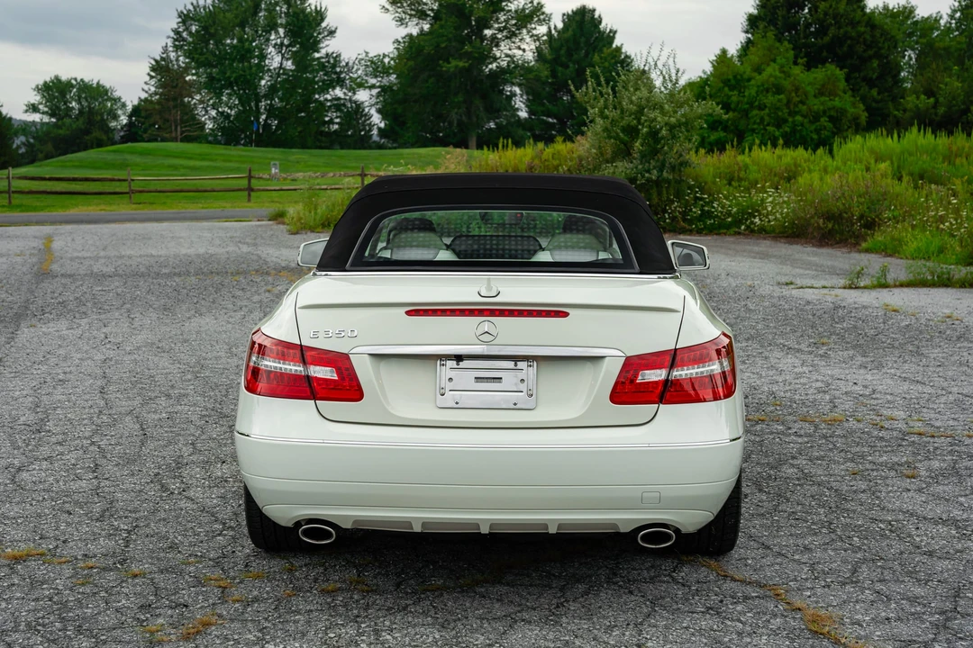 2011 Mercedes-Benz C207/A207 E-Class Coupe & Convertible - Image 22 of 31