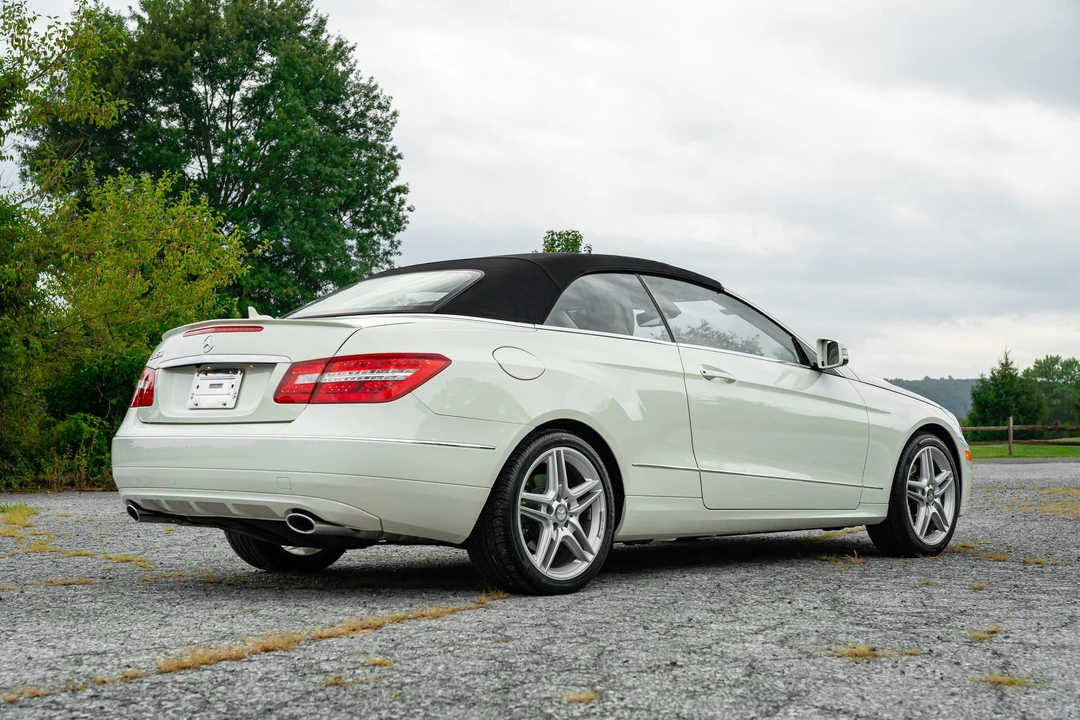 2011 Mercedes-Benz C207/A207 E-Class Coupe & Convertible - Image 26 of 31