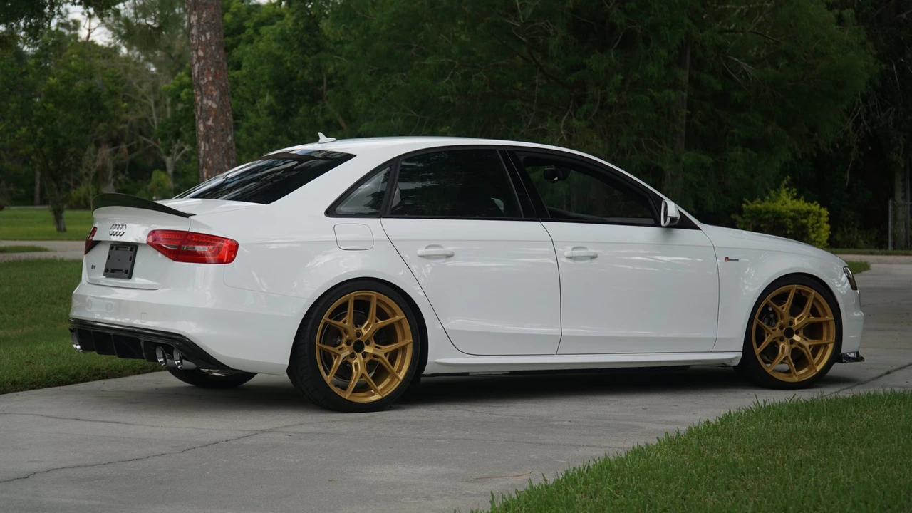 2014 Audi B8 S4 - Image 24 of 31