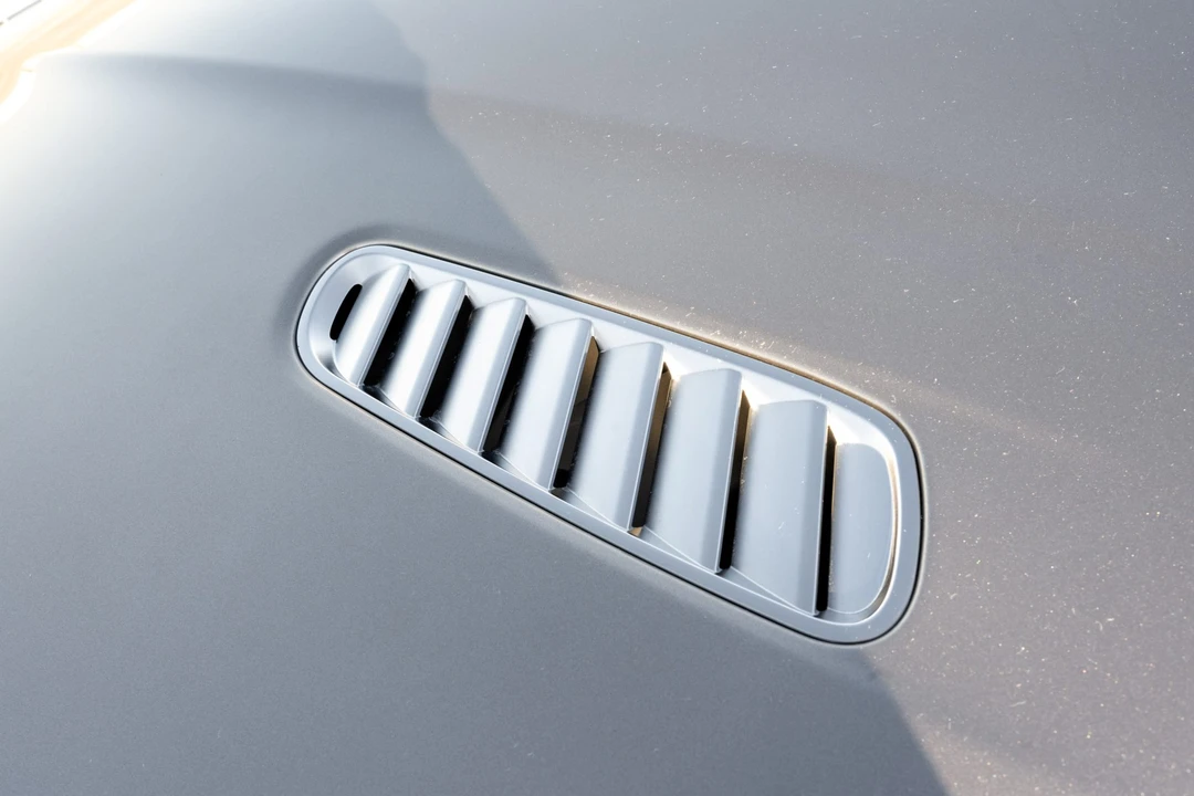 2016 Aston Martin DB9 - Image 23 of 31