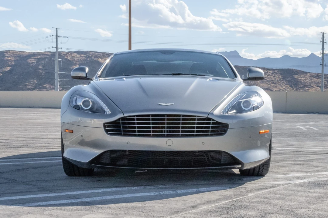 2016 Aston Martin DB9 - Image 2 of 31