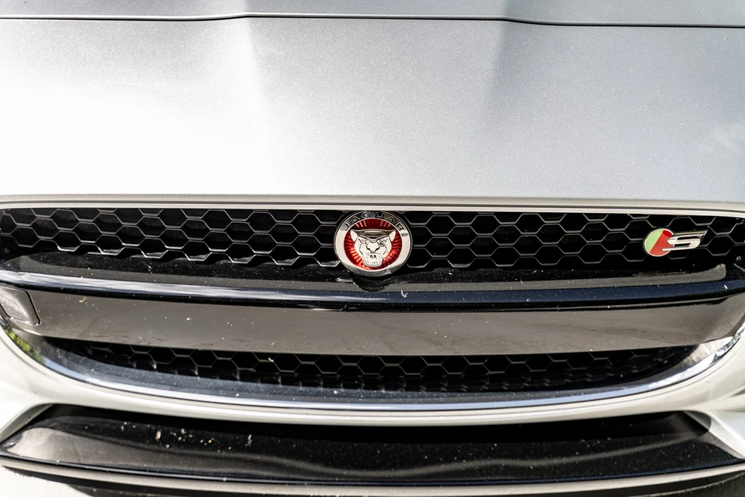 2016 Jaguar F-Type 1st Gen - Image 13 of 31
