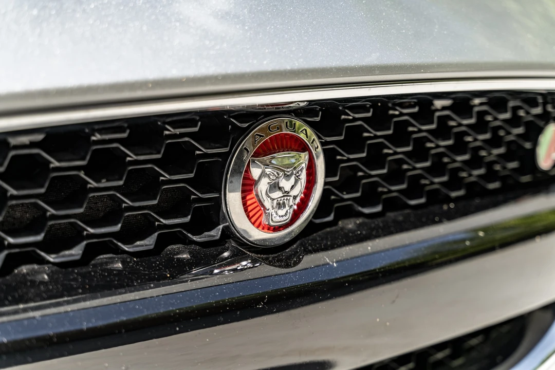 2016 Jaguar F-Type 1st Gen - Image 14 of 31