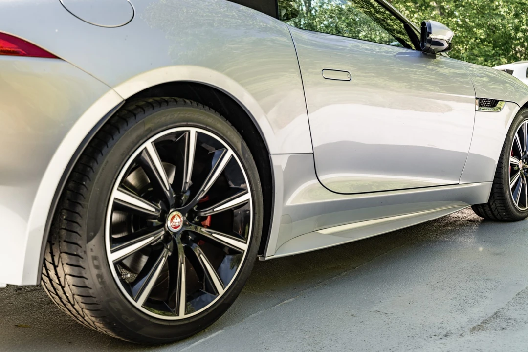 2016 Jaguar F-Type 1st Gen - Image 23 of 31