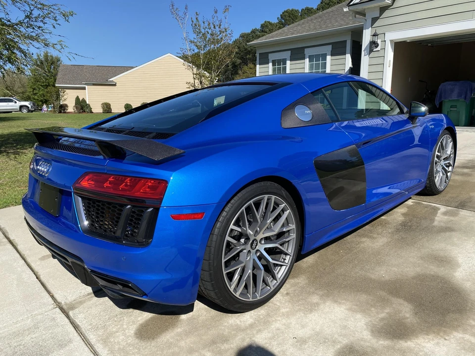 2017 Audi 4S R8 - Image 30 of 31