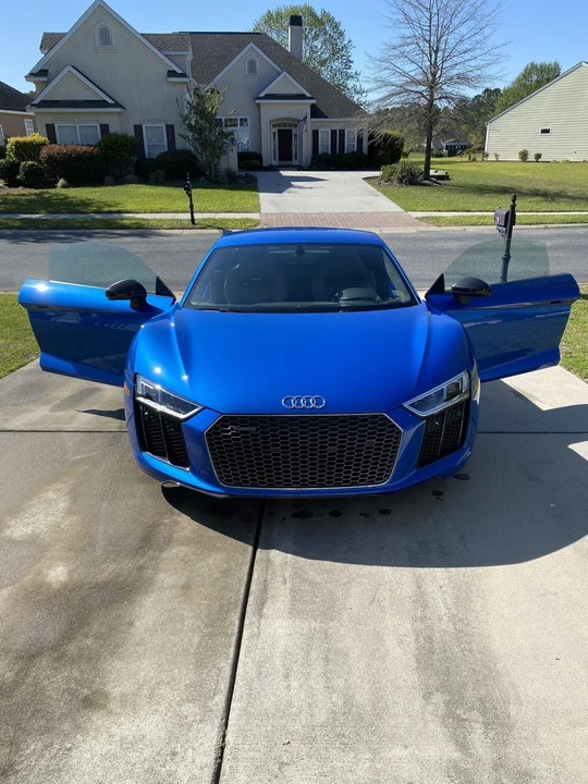 2017 Audi 4S R8 - Image 10 of 31