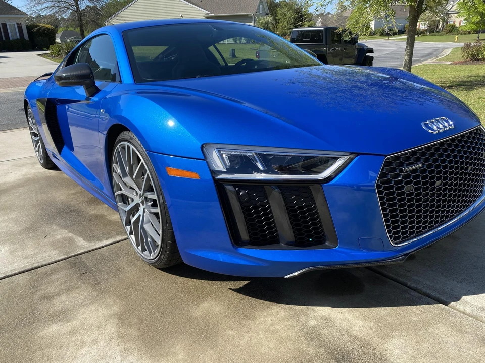 2017 Audi 4S R8 - Image 5 of 31