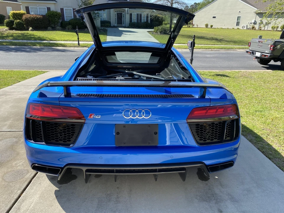 2017 Audi 4S R8 - Image 24 of 31
