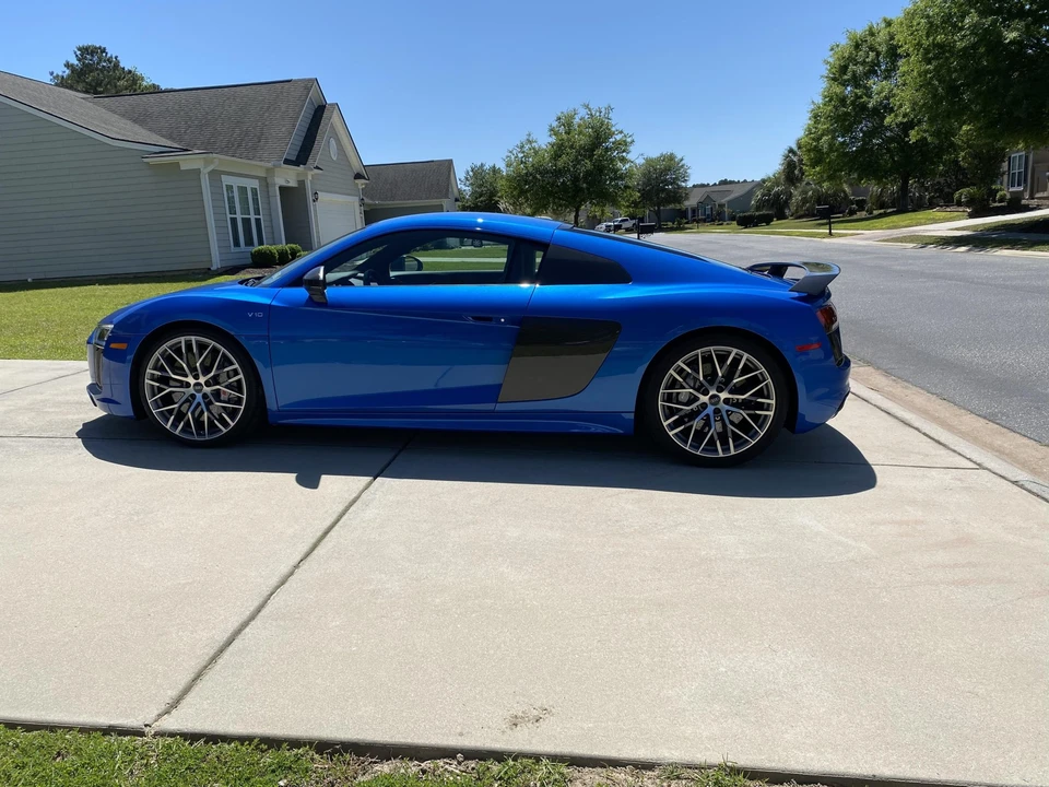2017 Audi 4S R8 - Image 18 of 31